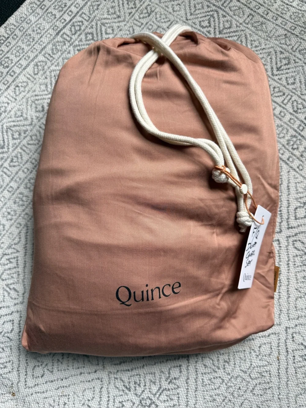 NWT - Quince Organic Bamboo Duvet Cover Set - Full/Queen